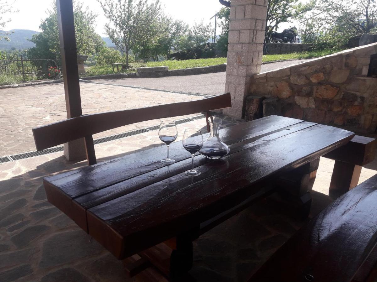 Apartma Oddih Dutovlje Dış mekan fotoğraf